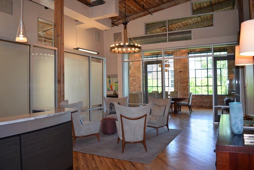 More Photos Of 807 Gervais St, Columbia Office For Sale