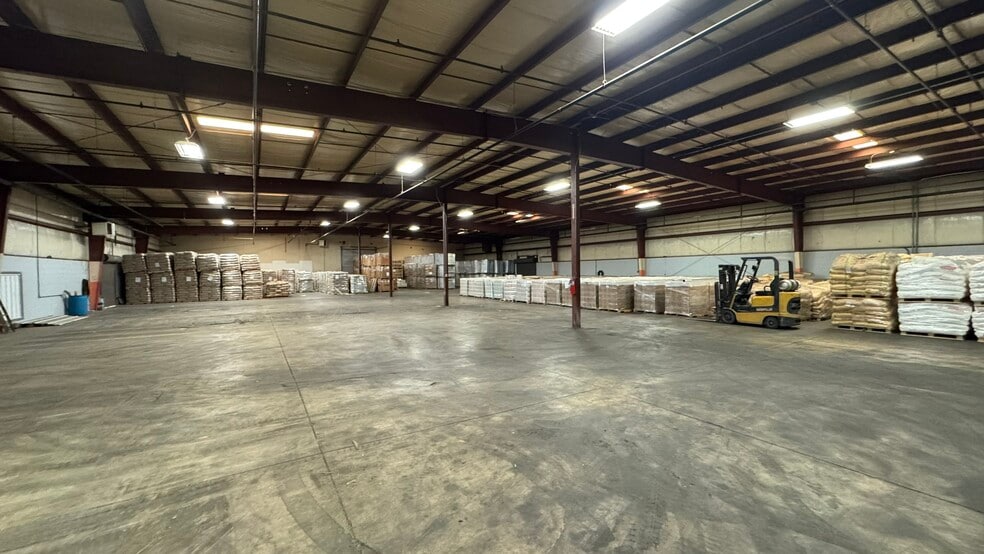 More Photos Of 1722 Hayes Ave, Sandusky Warehouse For Sale
