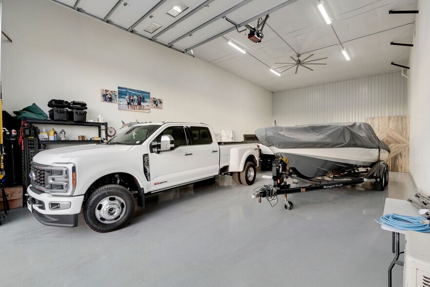 More Photos Of 341 1st St, Mead Warehouse For Sale