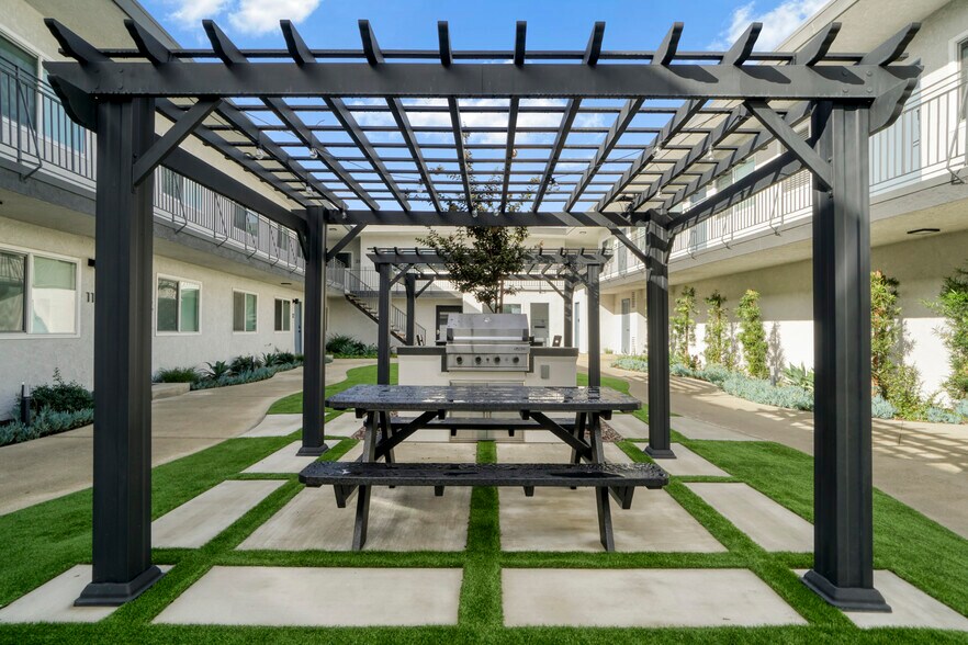 More Photos Of 23805 Arlington Ave, Torrance Apartments For Sale