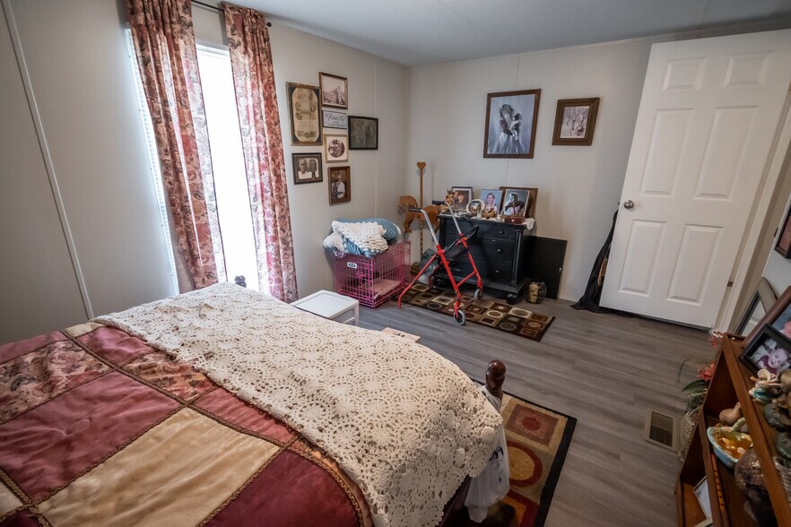 More Photos Of 3655 Neese Commerce Rd, Hull Multifamily For Sale