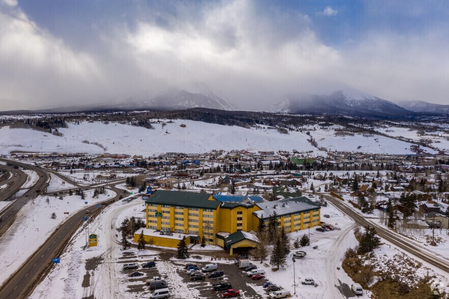 More Photos Of 560 Silverthorne Ln, Silverthorne Hotel For Sale