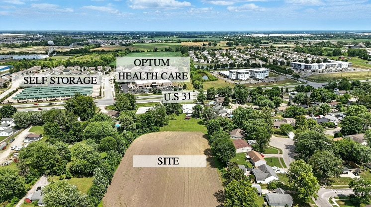 More Photos Of 6540 N Us-31, Whiteland Veterinarian Kennel For Sale