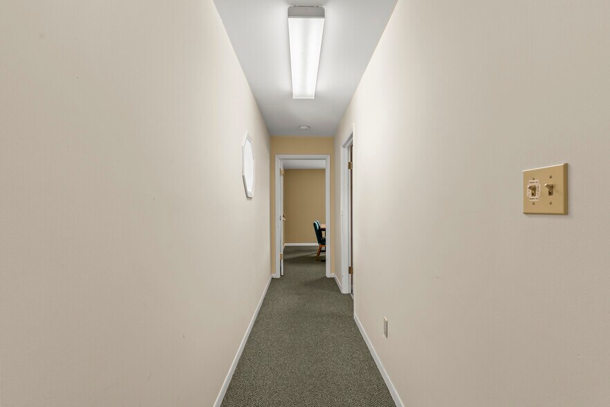 More Photos Of 4901 Central College Rd, Westerville Office Residential For Sale