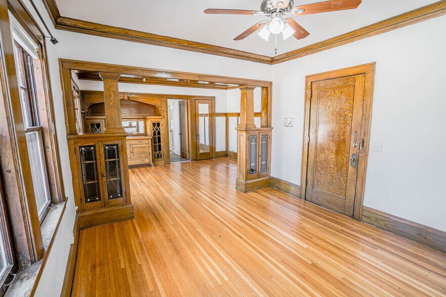 More Photos Of 990 Grand Ave, Saint Paul Apartments For Sale