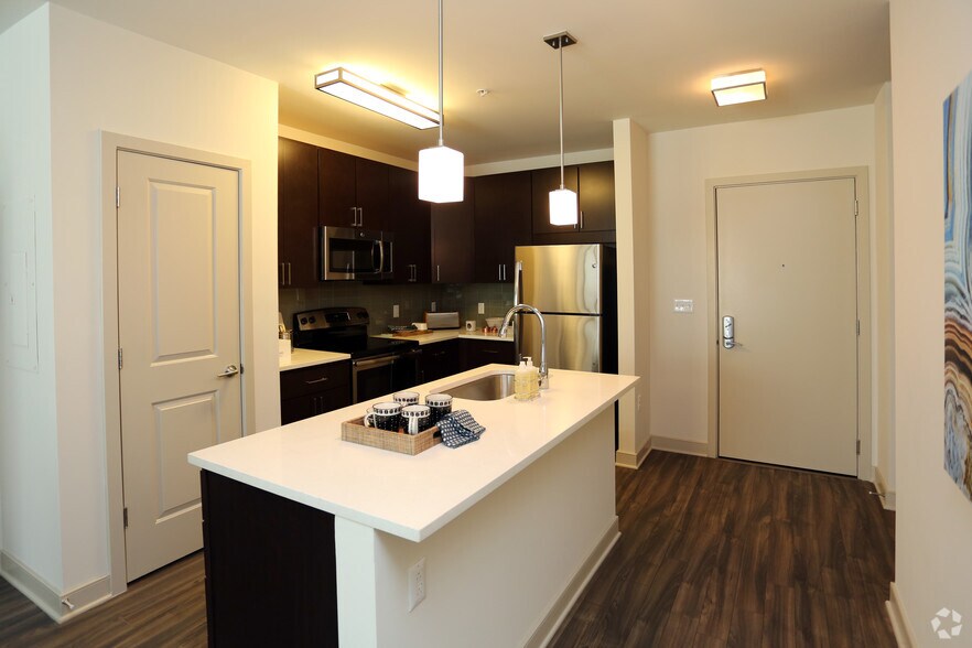 More Photos Of 10000 Town Center Ave, Columbia Apartments For Lease