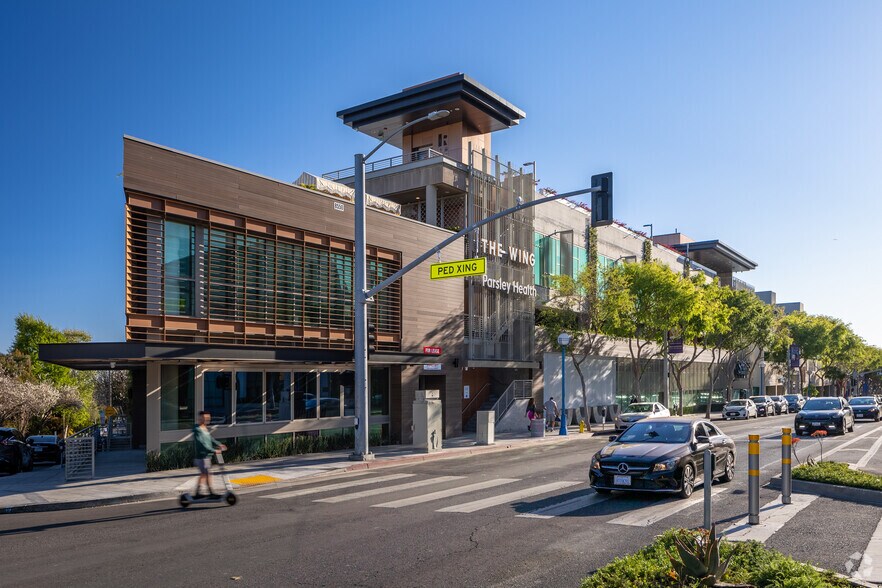 Primary Photo Of 8550-8594 Santa Monica Blvd, West Hollywood General Retail For Lease