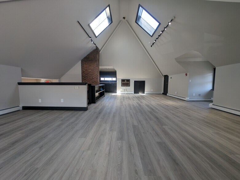 More Photos Of 1284 N Broad St, Hillside Office For Lease