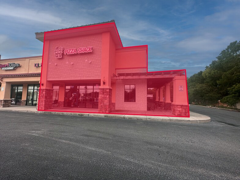 More Photos Of 3707-3733 Gulf Breeze Pky, Gulf Breeze Freestanding For Lease