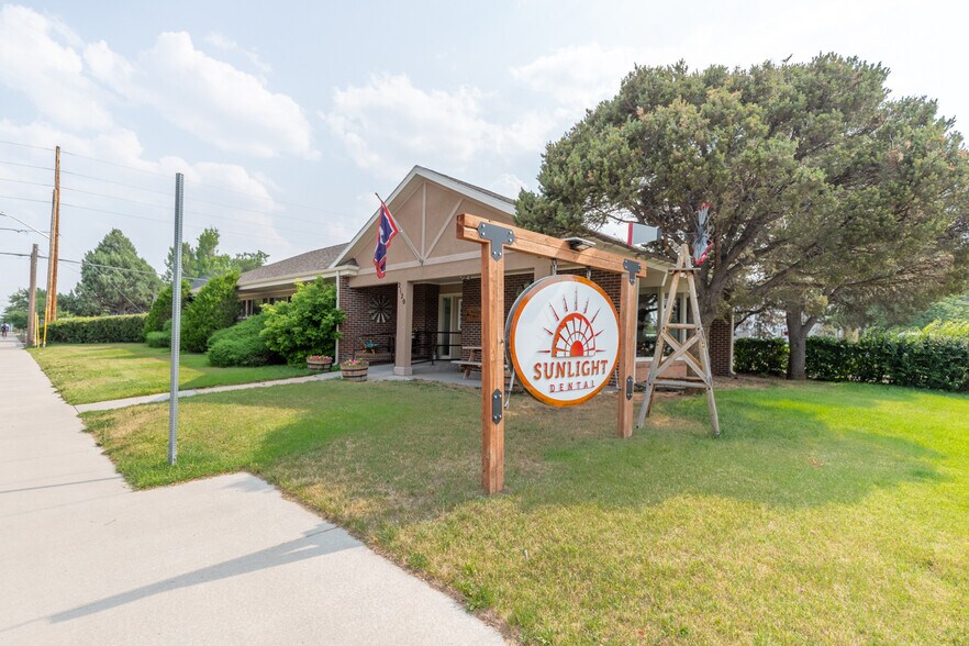 More Photos Of 2120 Logan Ave, Cheyenne Healthcare For Sale