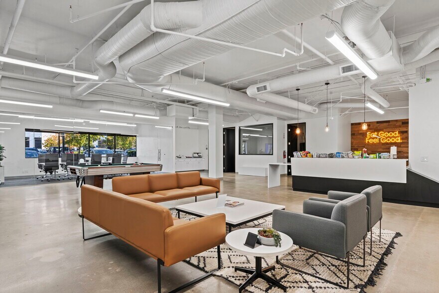 More Photos Of 26635-26637 W Agoura Rd, Calabasas Office For Lease