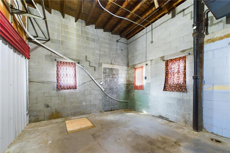 More Photos Of 221 Main St, Jetmore Auto Repair For Sale