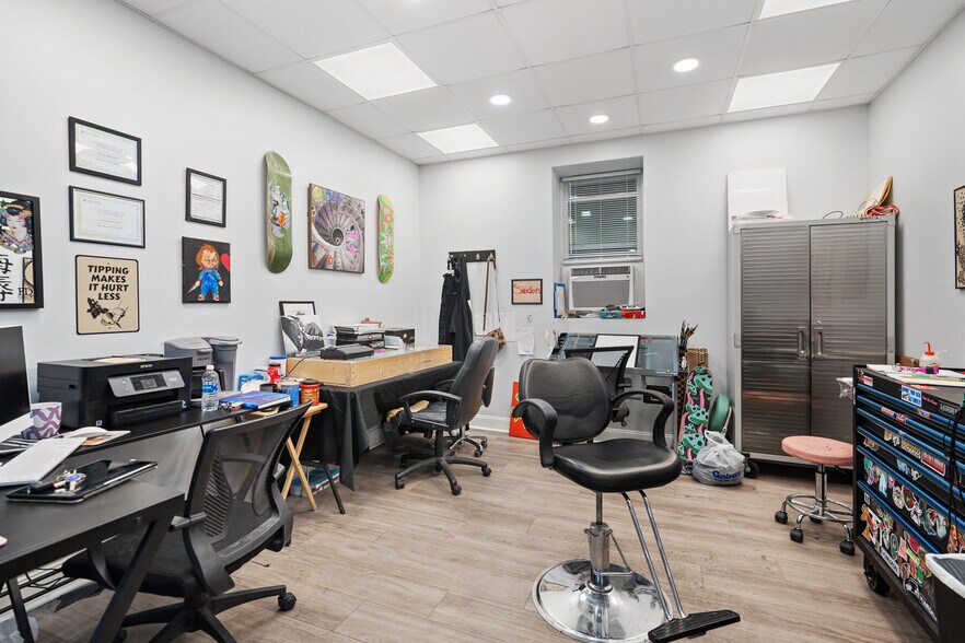 More Photos Of 200-202 W Main St, Monongahela Storefront Retail Residential For Sale