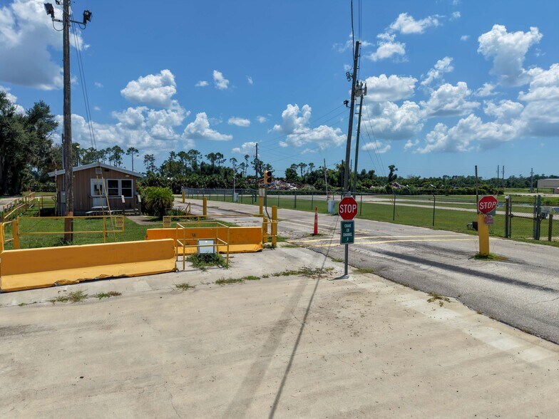 More Photos Of 1509 S Byron Butler Pky, Perry Manufacturing For Sale