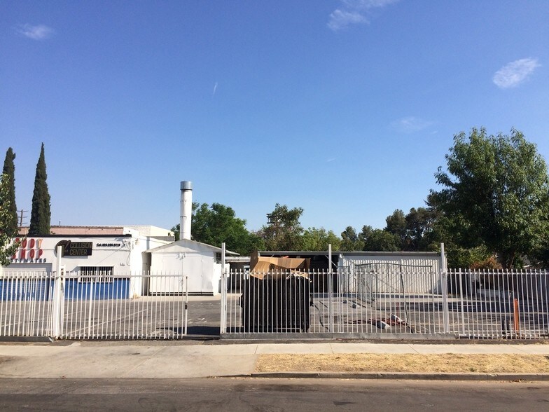 More Photos Of 7025 Figueroa St, Los Angeles Auto Repair For Lease