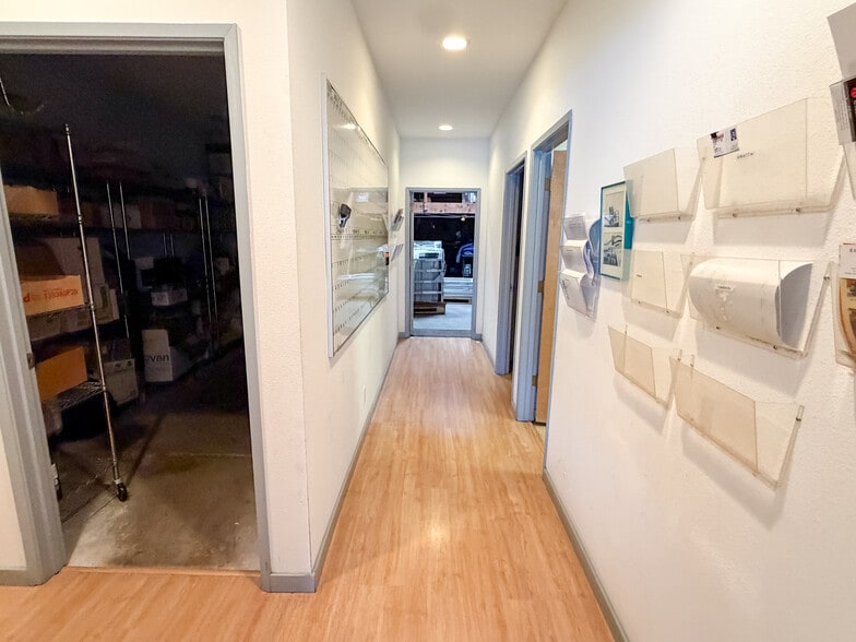 More Photos Of 126 Fern St, Santa Cruz Service For Sale