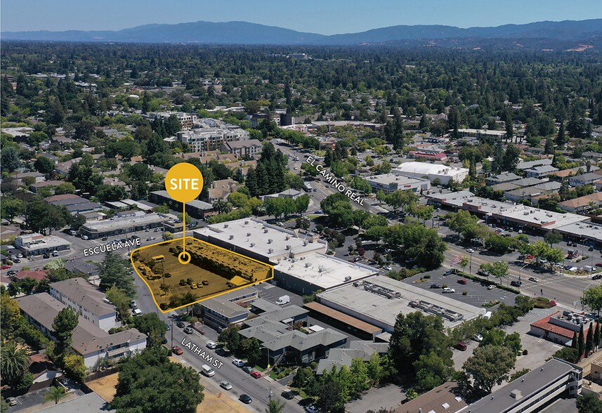 More Photos Of 1905-1929 Latham St, Mountain View General Retail For Sale