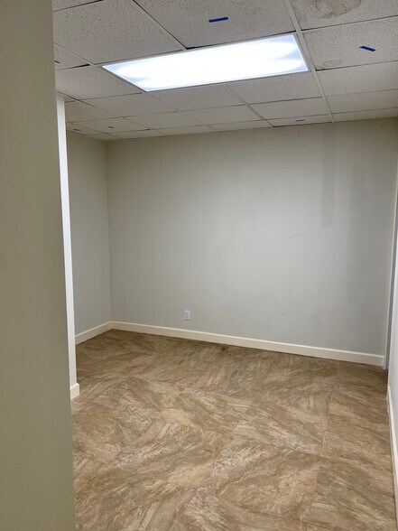 More Photos Of 3035 E Commercial Blvd, Fort Lauderdale Medical For Sale