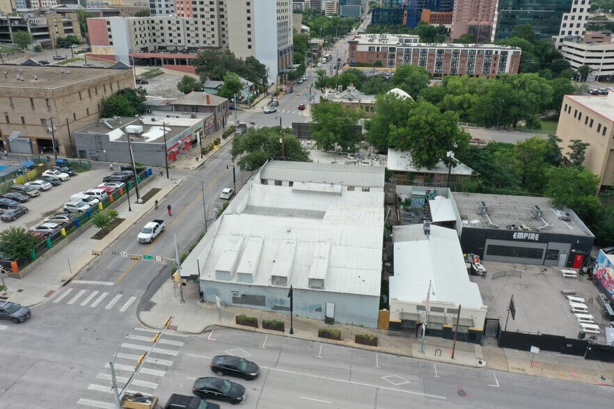 More Photos Of 701-713 Red River St, Austin Freestanding For Sale