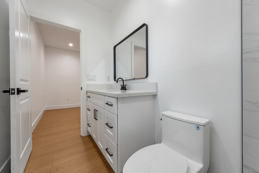 More Photos Of 8405 McKinley Ave, Los Angeles Multifamily For Sale