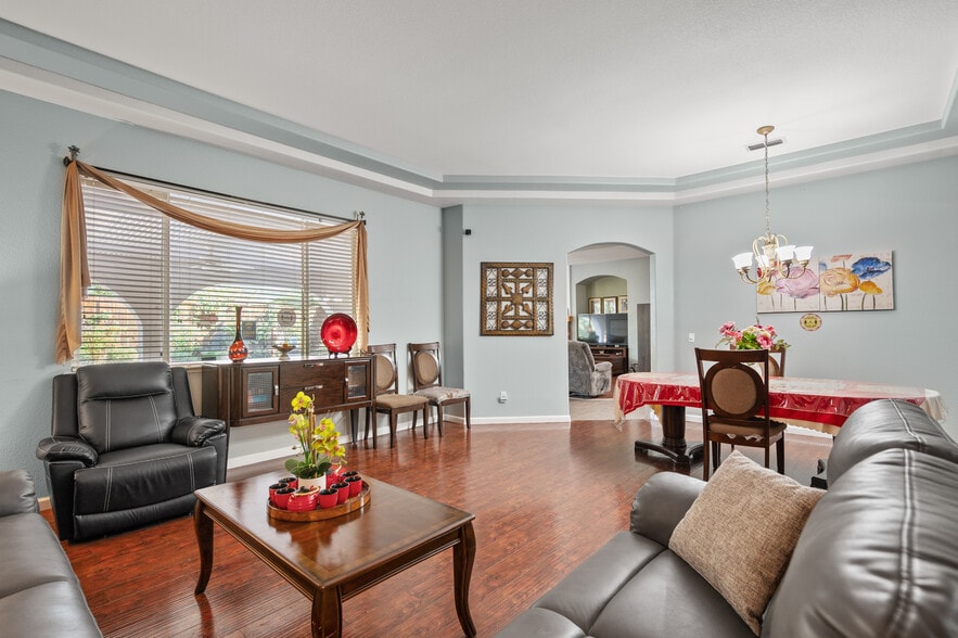 More Photos Of 9473 Heathman Way, Elk Grove Assisted Living For Sale