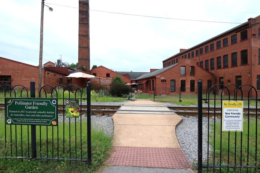 More Photos Of 100-256 Match Factory Pl, Bellefonte Medical For Lease