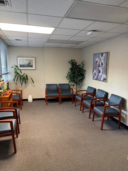 More Photos Of 290 Central Ave, Lawrence Office For Lease