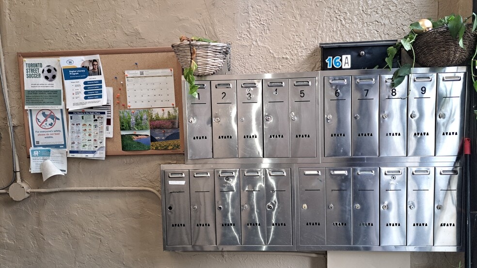 More Photos Of 109 Pembroke St, Toronto Apartments For Sale