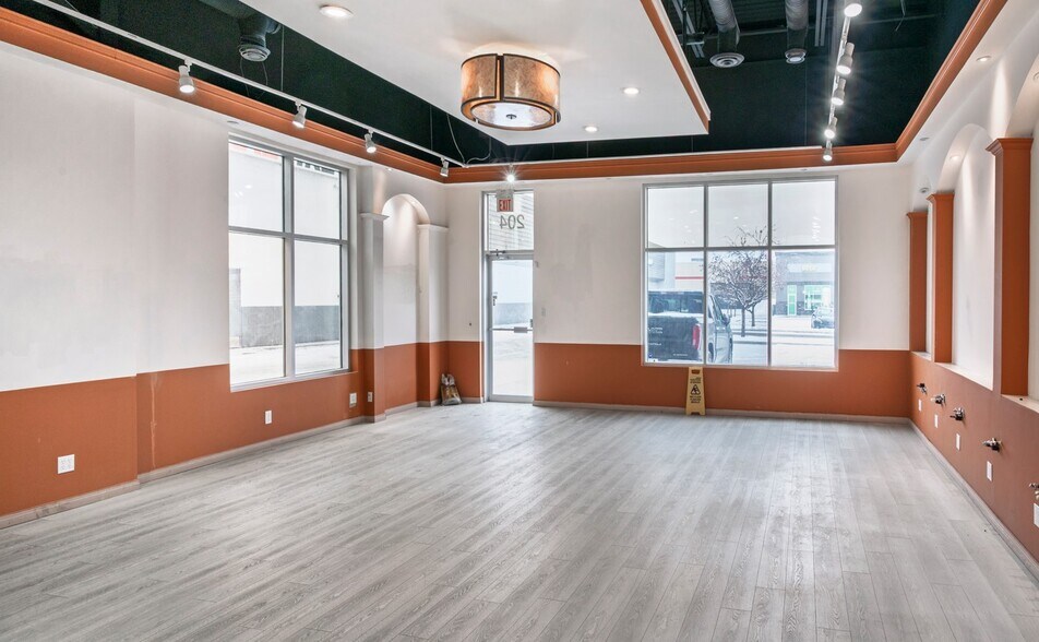 More Photos Of 9950 Macleod Trl SE, Calgary Freestanding For Lease