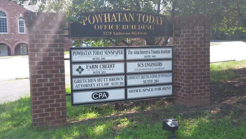 More Photos Of 3229 Anderson Hwy, Powhatan Office For Lease