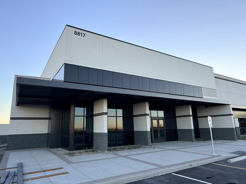 Primary Photo Of 8817 E Pecos Rd, Mesa Warehouse For Lease