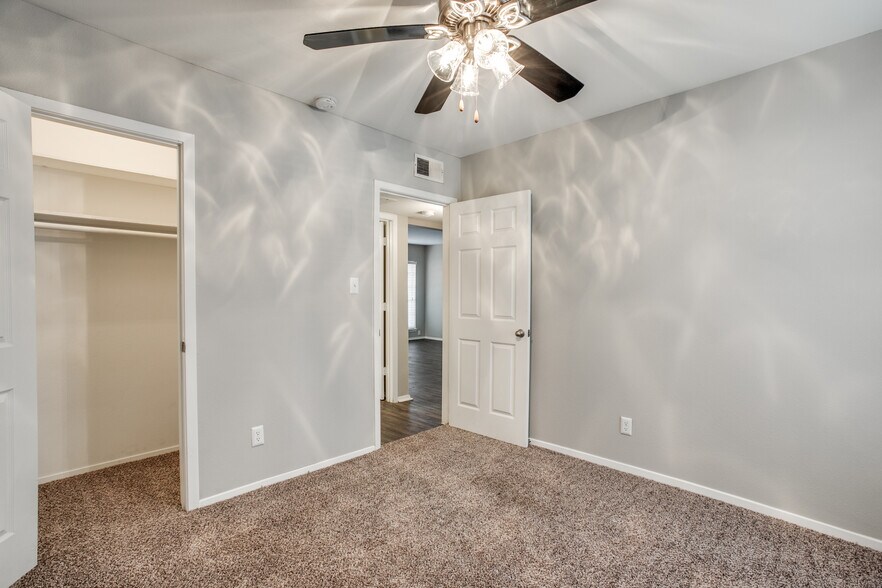 More Photos Of 8900 Chimney Rock Rd, Houston Apartments For Sale