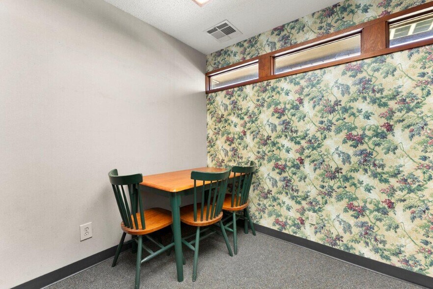 More Photos Of 4150 Nelson Rd, Lake Charles Healthcare For Lease