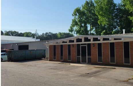 More Photos Of 825 Kitchen Dr, Raleigh Manufacturing For Lease