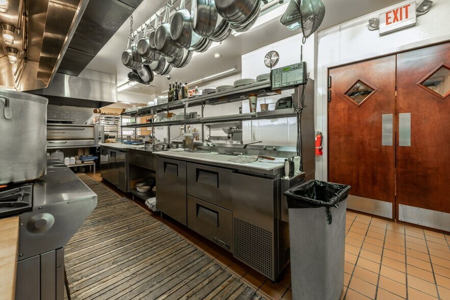 More Photos Of 376 River Rd, Shelton Restaurant For Sale