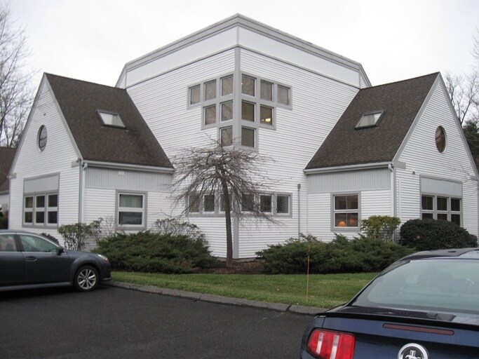 Primary Photo Of 51 Sherman Hill Rd, Woodbury Medical For Lease