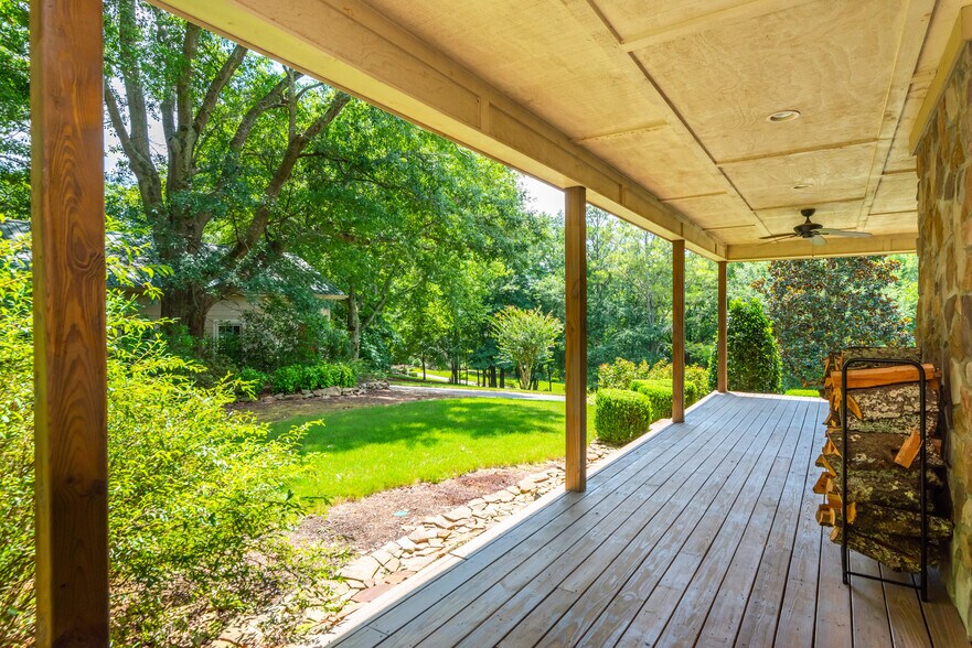 More Photos Of 565 Owens Gin Rd NE, Calhoun Lodge Meeting Hall For Sale