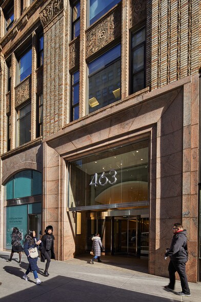 More Photos Of 463 Seventh Ave, New York Office For Lease