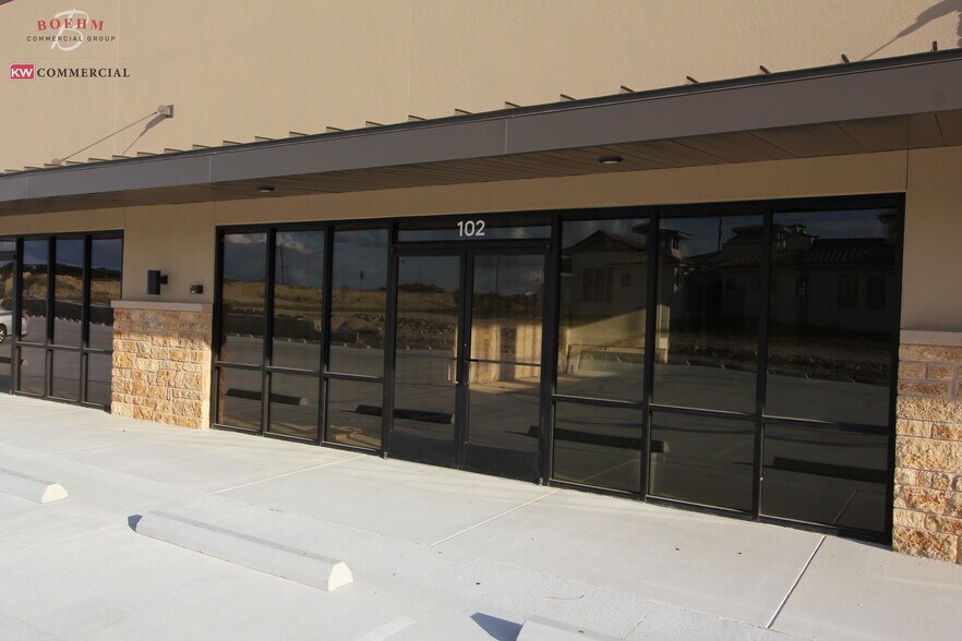 More Photos Of 12 Truss Dr, Boerne General Retail For Sale