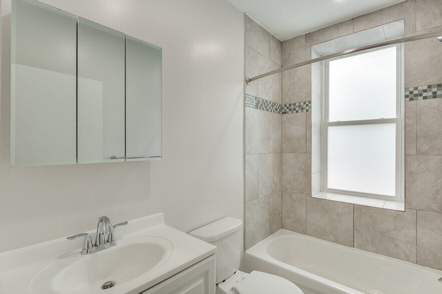 More Photos Of 500 S 52nd St, Philadelphia Storefront Retail Residential For Sale