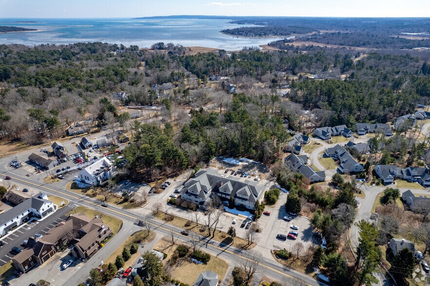 More Photos Of 95 Tremont St, Duxbury Medical For Sale