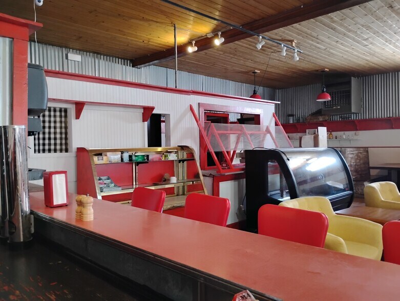 More Photos Of 111 N State St, Fort Davis Hotel For Sale