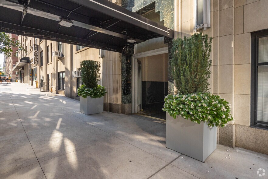 More Photos Of 200 W 86th St, New York Apartments For Lease