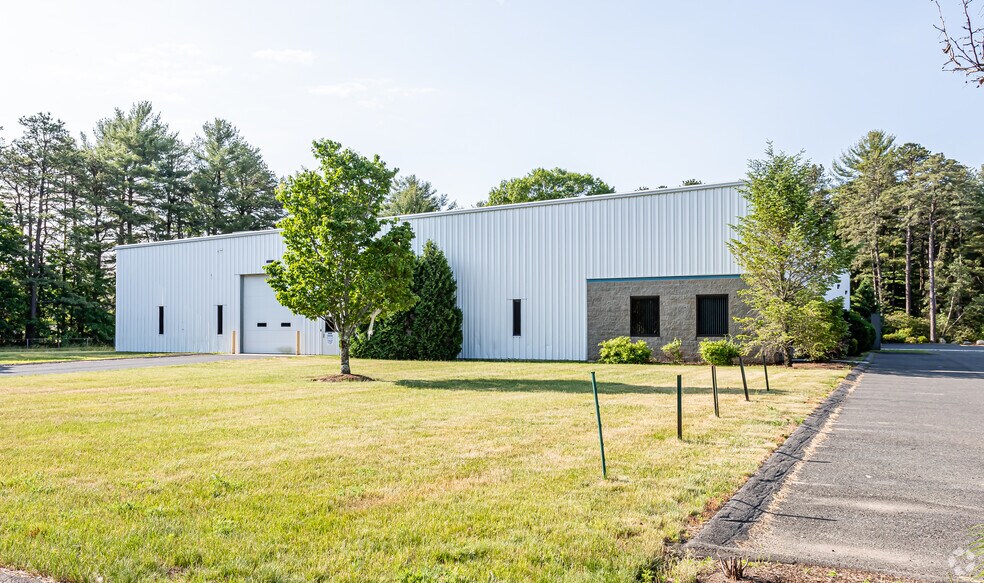 More Photos Of 109 Apremont Way, Westfield Manufacturing For Lease