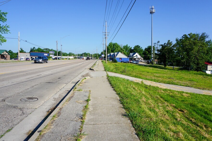 More Photos Of 1349 E 72 Hwy, Rolla Land For Sale