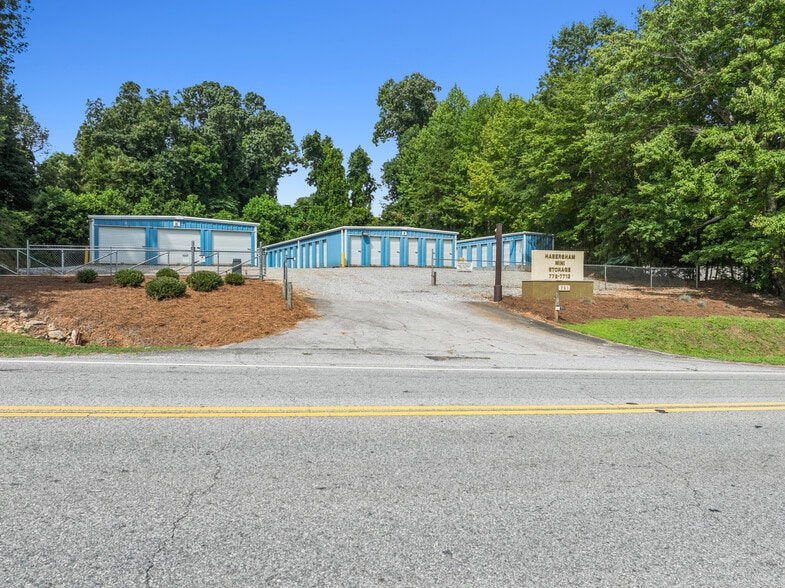 More Photos Of 875 S Main St, Cornelia Self Storage For Sale