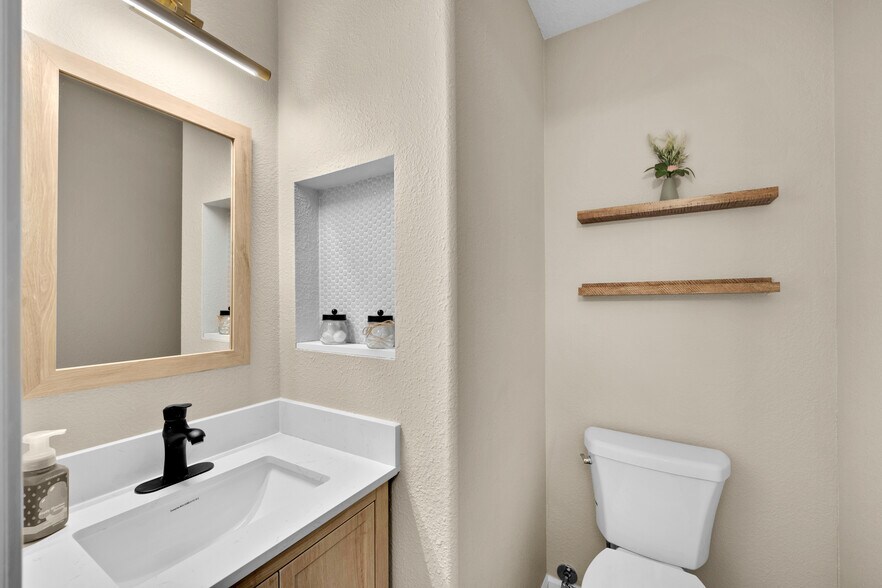 More Photos Of 6000 W Assisted Living Dr, Glendale Assisted Living For Sale