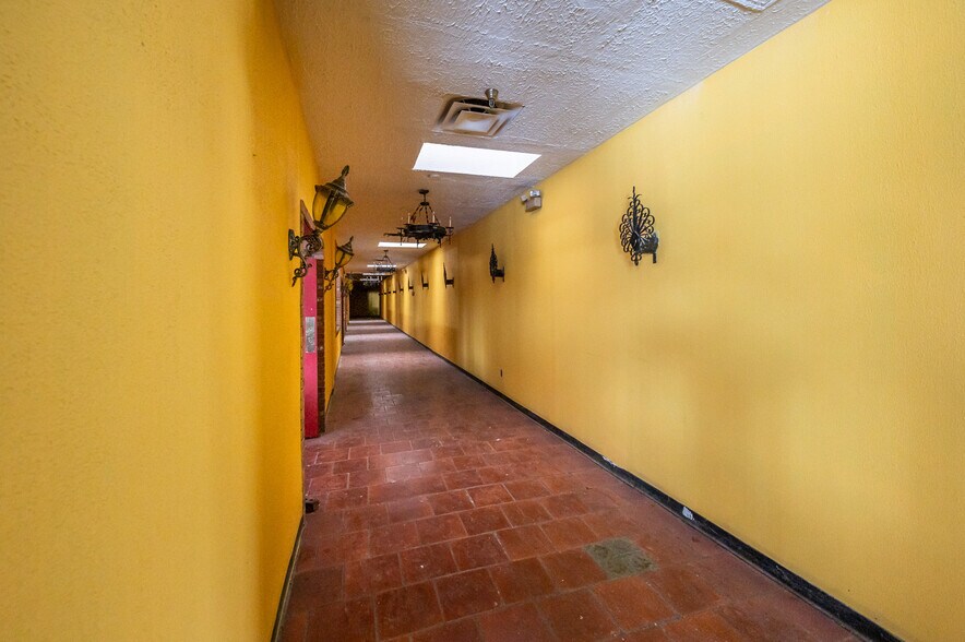 More Photos Of 4858 Route 32, Catskill Hotel For Lease