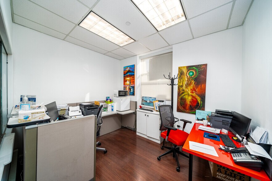 More Photos Of 2000 West St, Union City Office Residential For Sale
