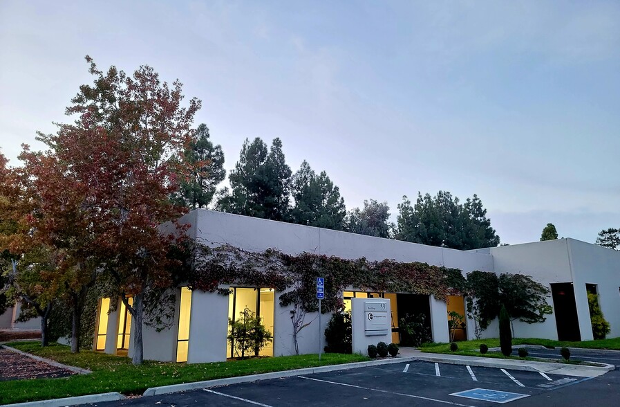 More Photos Of 3350 Scott Blvd, Santa Clara Office For Lease